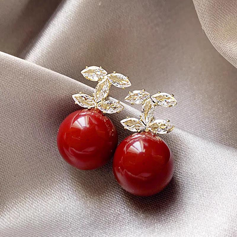New Year Red Classic Style Zircon Letter Pearl Earrings for Women 2024 New Light Luxury High-Grade Unique Earrings