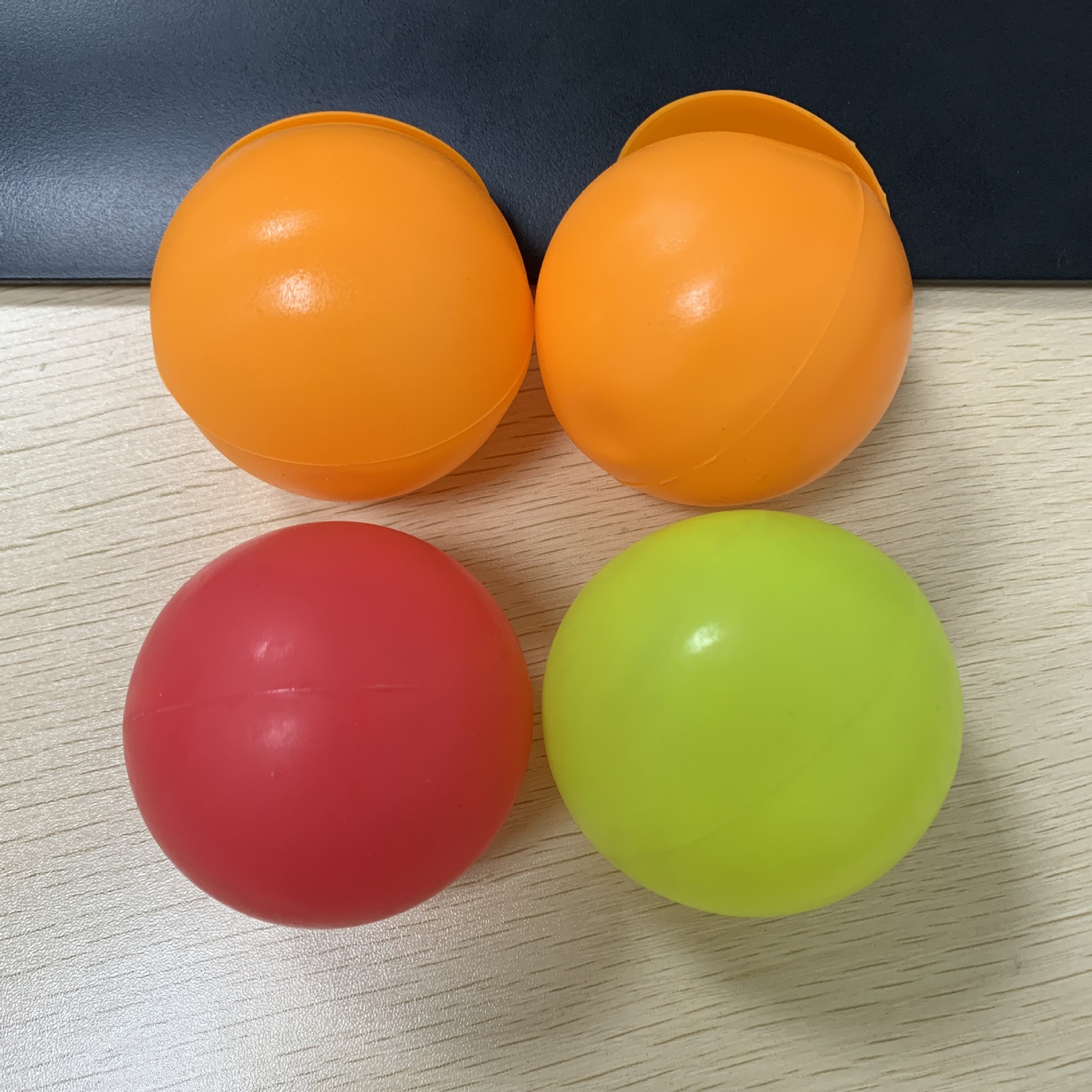 源头厂家硅胶水球儿童玩具波波球装水发泄游乐城硅胶球水仗玩具球