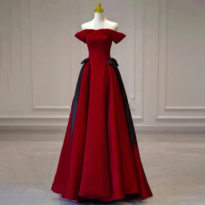 实体厂家 出货稳定 市面上婚纱礼服款式 来图都可做 欢迎咨询订购一件