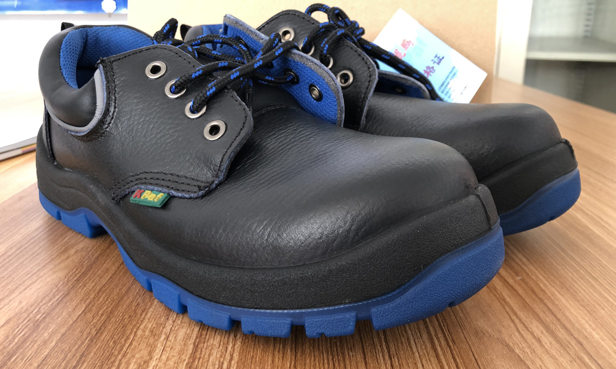 kpaf5167劳保鞋男女可穿防砸防静电防穿刺等多种功能可供选择