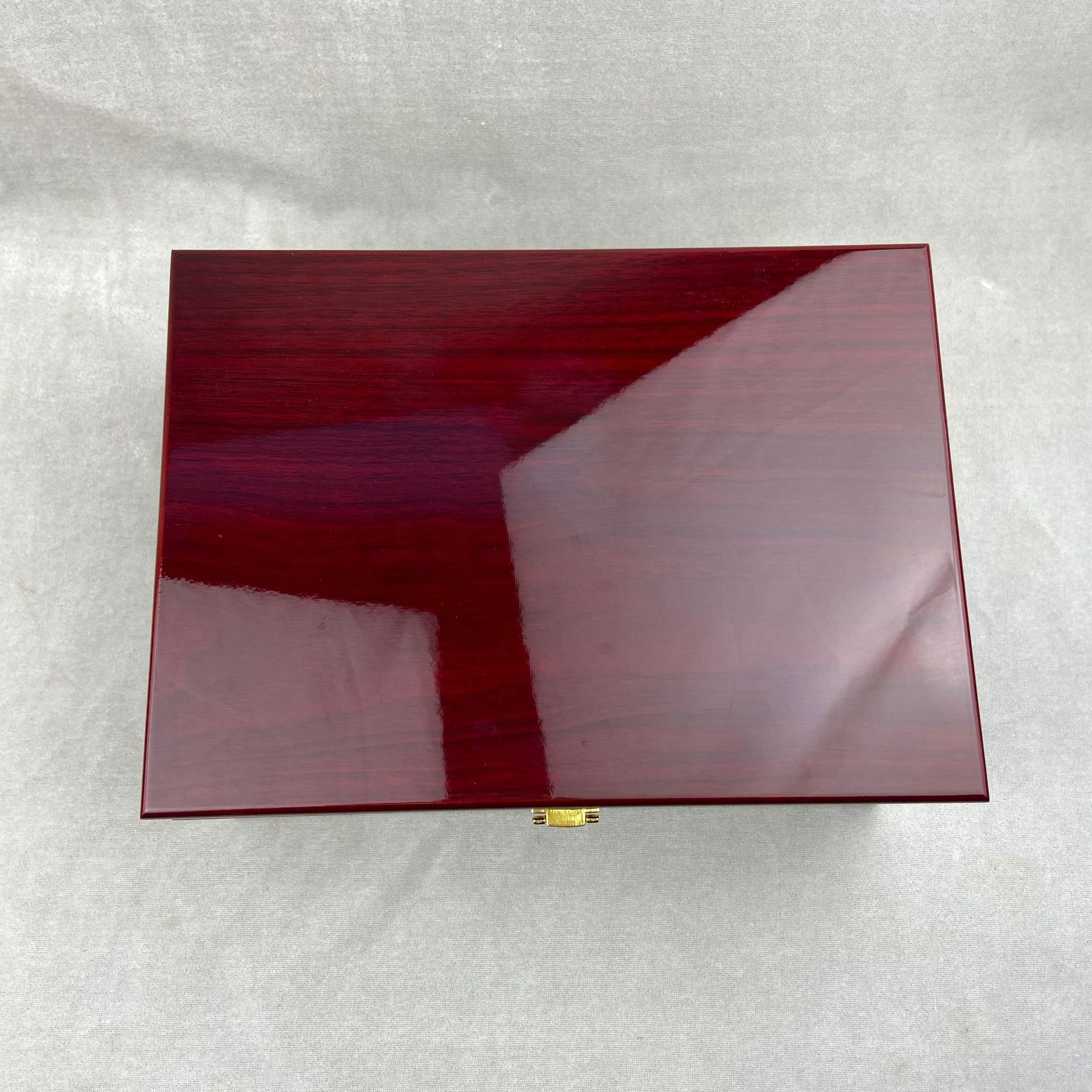 工厂定制 瓷器工艺品亮光包装木盒 礼品首饰收纳包装盒