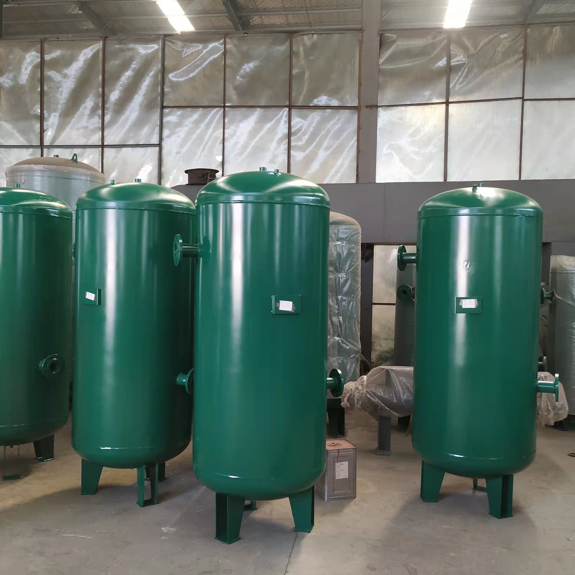 氧气缓冲罐 碳钢稳压气体缓冲罐 青岛压力容器厂家 储罐工厂直供