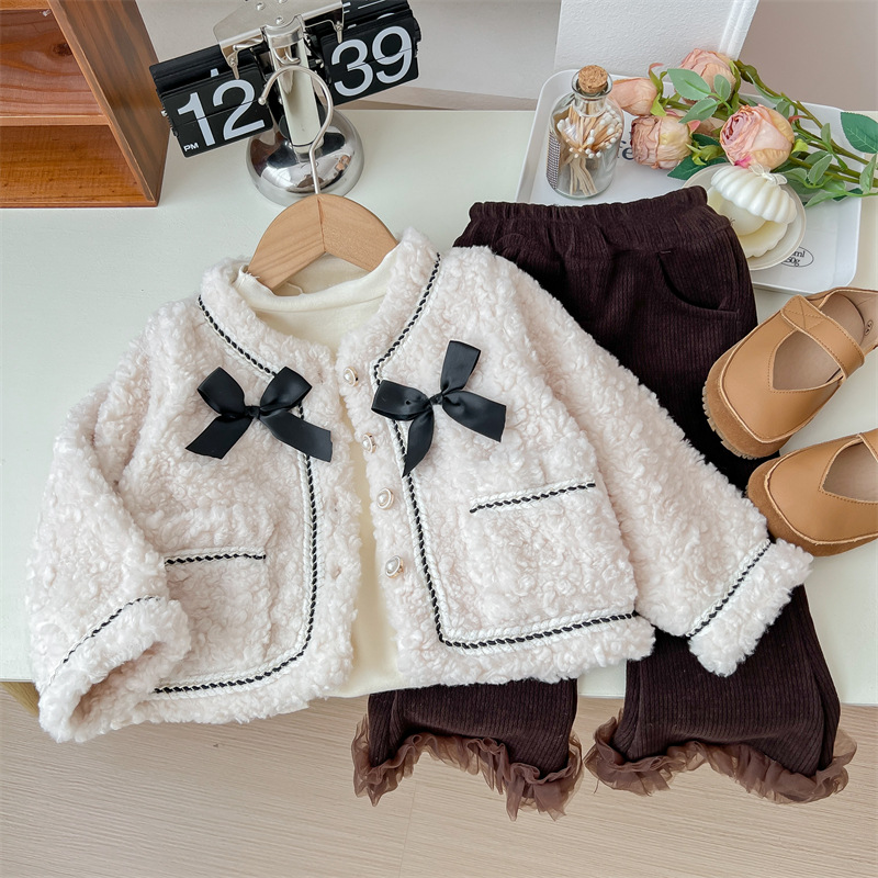 蘑菇房女童外套秋冬装2023新款洋气冬季宝宝小香风女孩衣服儿童装