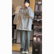秋冬简约反光条冲锋衣外套女学生黑色宽松百搭夹克连帽上衣潮