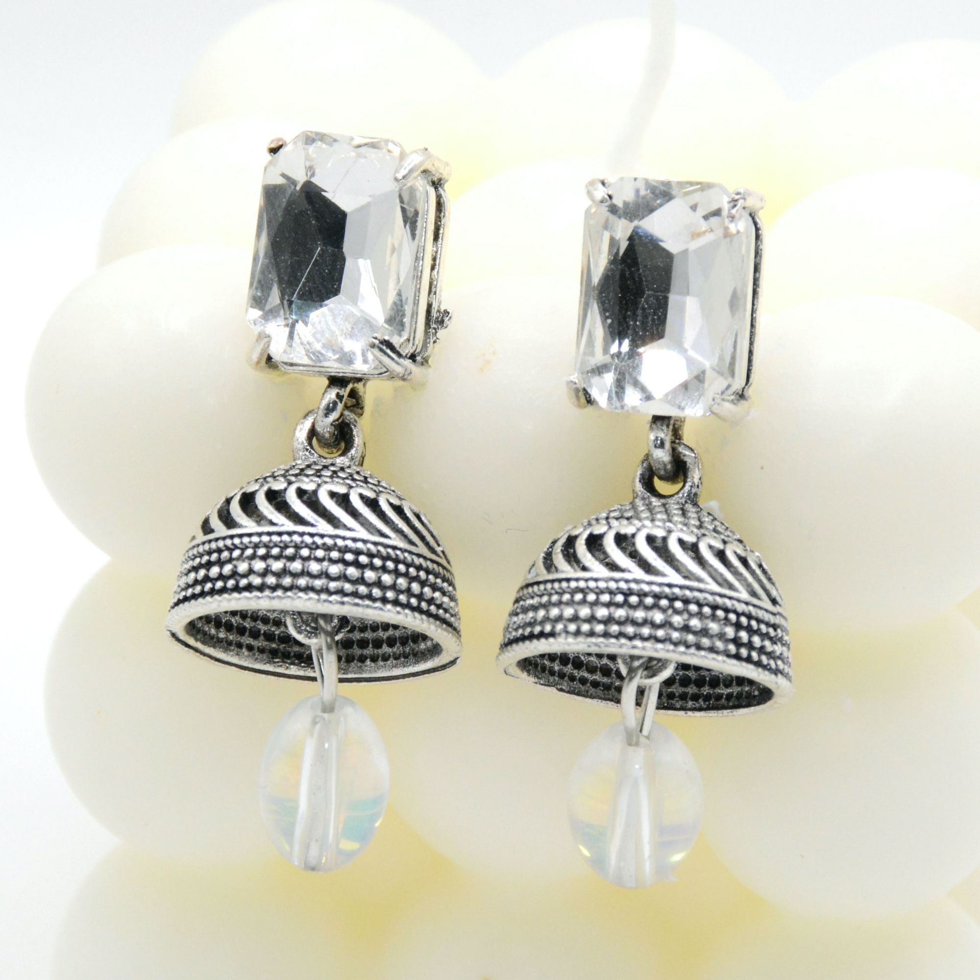 e015印度夸张个性复古水晶宝石铃铛流苏耳坠 女-阿里巴巴