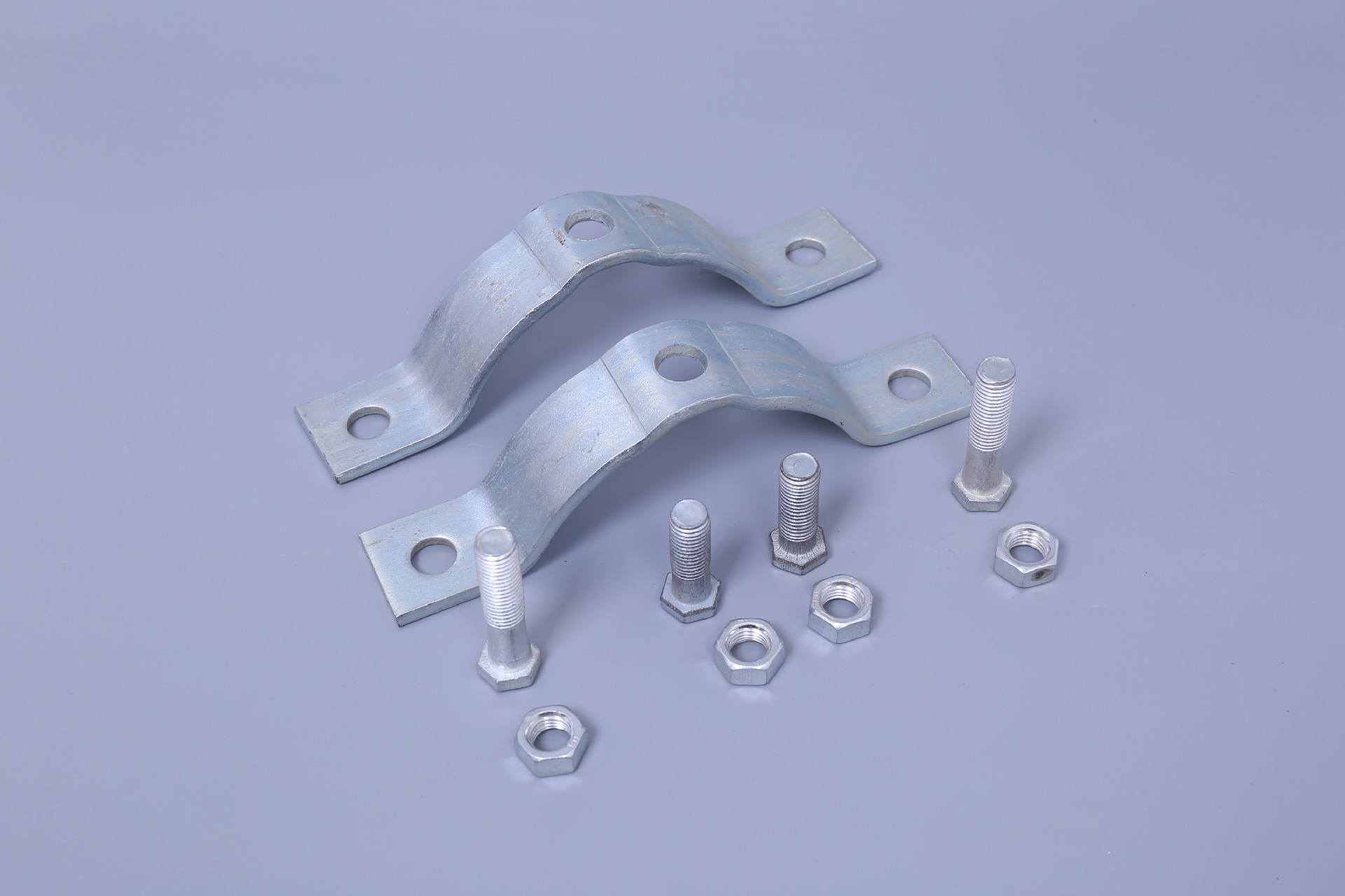 扁铁吊线抱箍通信电力铁附件热镀锌拉线电线杆单双吊线半圆抱箍卡