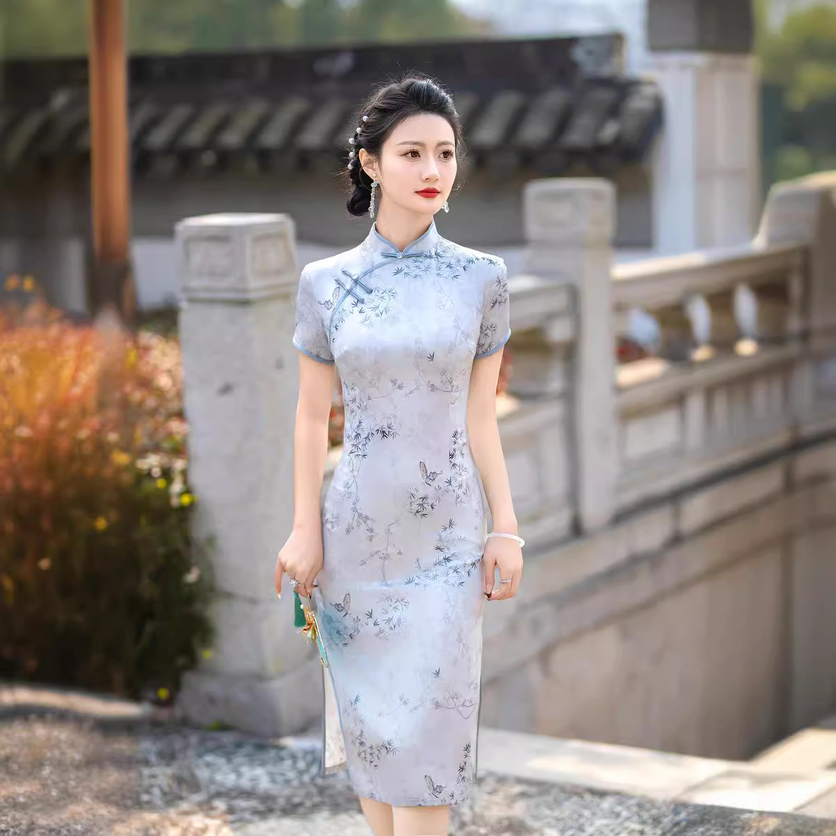 新中式日常改良旗袍2024夏季新品丝绸双层年轻款复古修身短袖旗袍