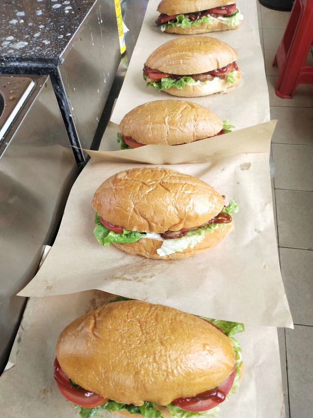 包邮港式奶油猪仔包澳门猪扒包胚软欧代餐早餐面包汉堡胚半成品现