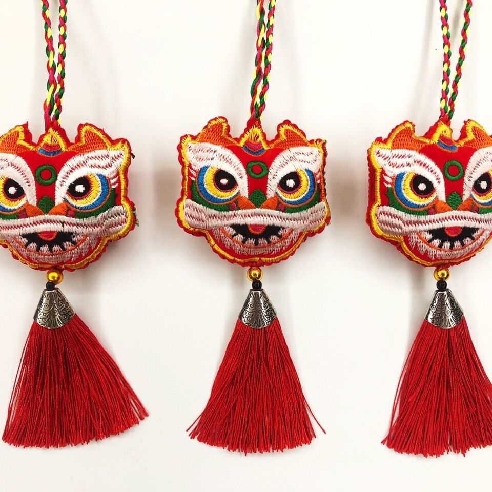 【48小时发货】平安福狮子头刺绣香包荷包带叫长绳挂脖小孩朋友端