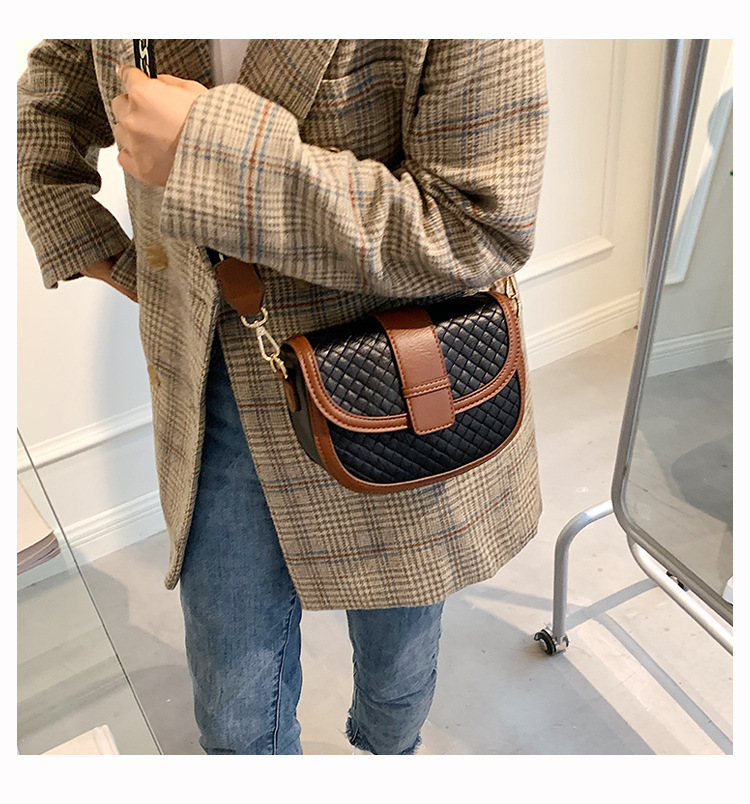 休闲宽肩带时尚马鞍包流行拼接单肩斜挎女包2021新款秋冬通勤上班