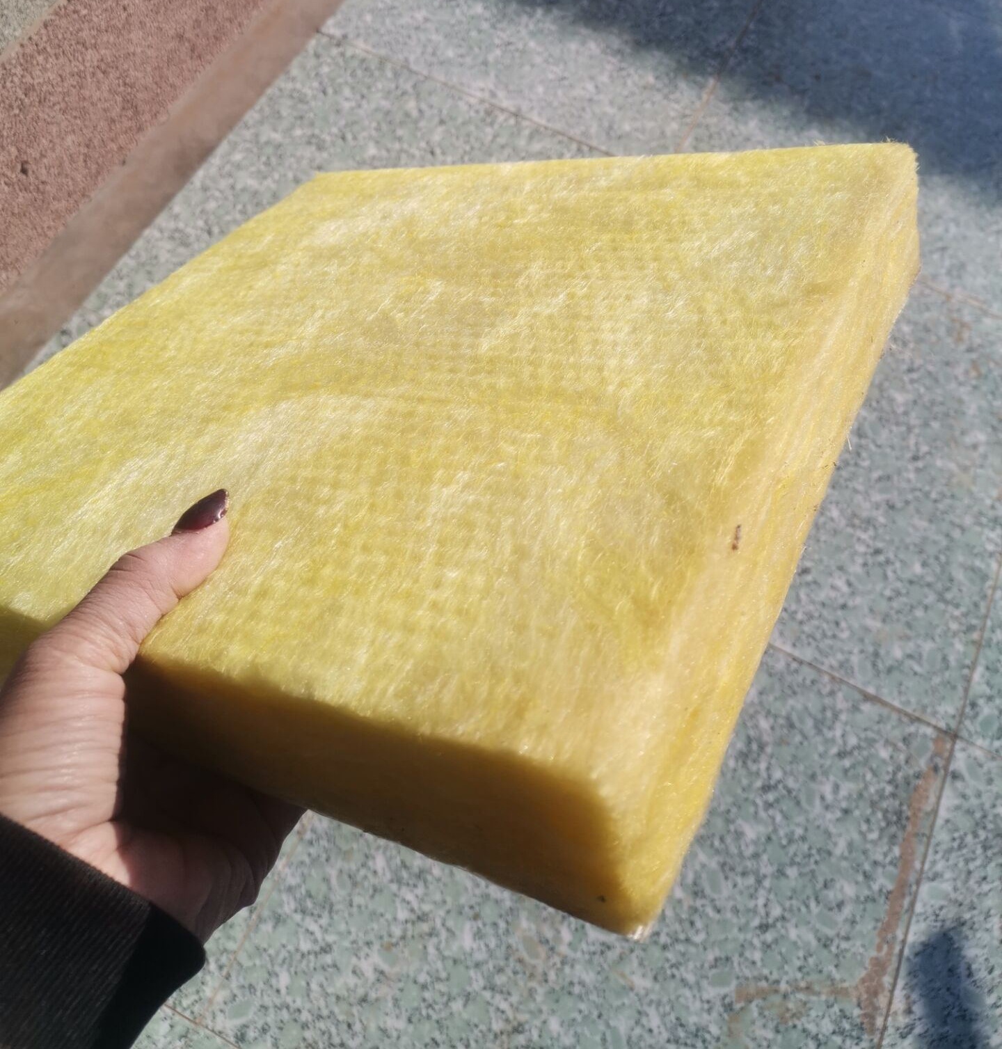 优质玻璃棉板保温防火铝箔离心玻璃棉高密度玻璃丝绵