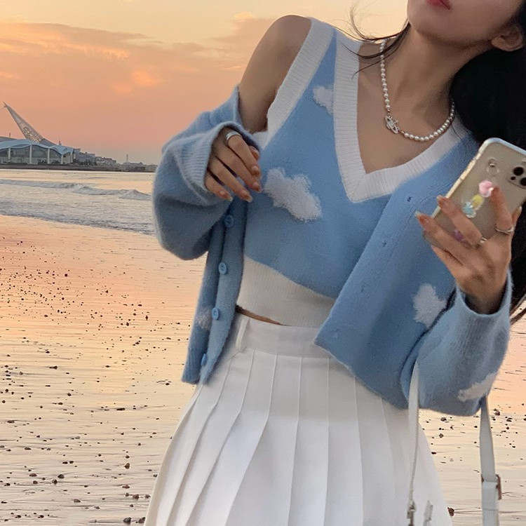 2toyoung蓝天白云 软奶风短款毛衣外套女温柔系开衫背心两件套秋