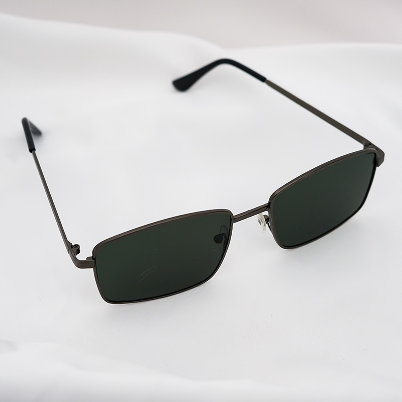 2023 Summer Hd Sunglasses Men's Live Broadcast Hot Sunglasses Flat Face Big Sun Glasses Generation Wholesale