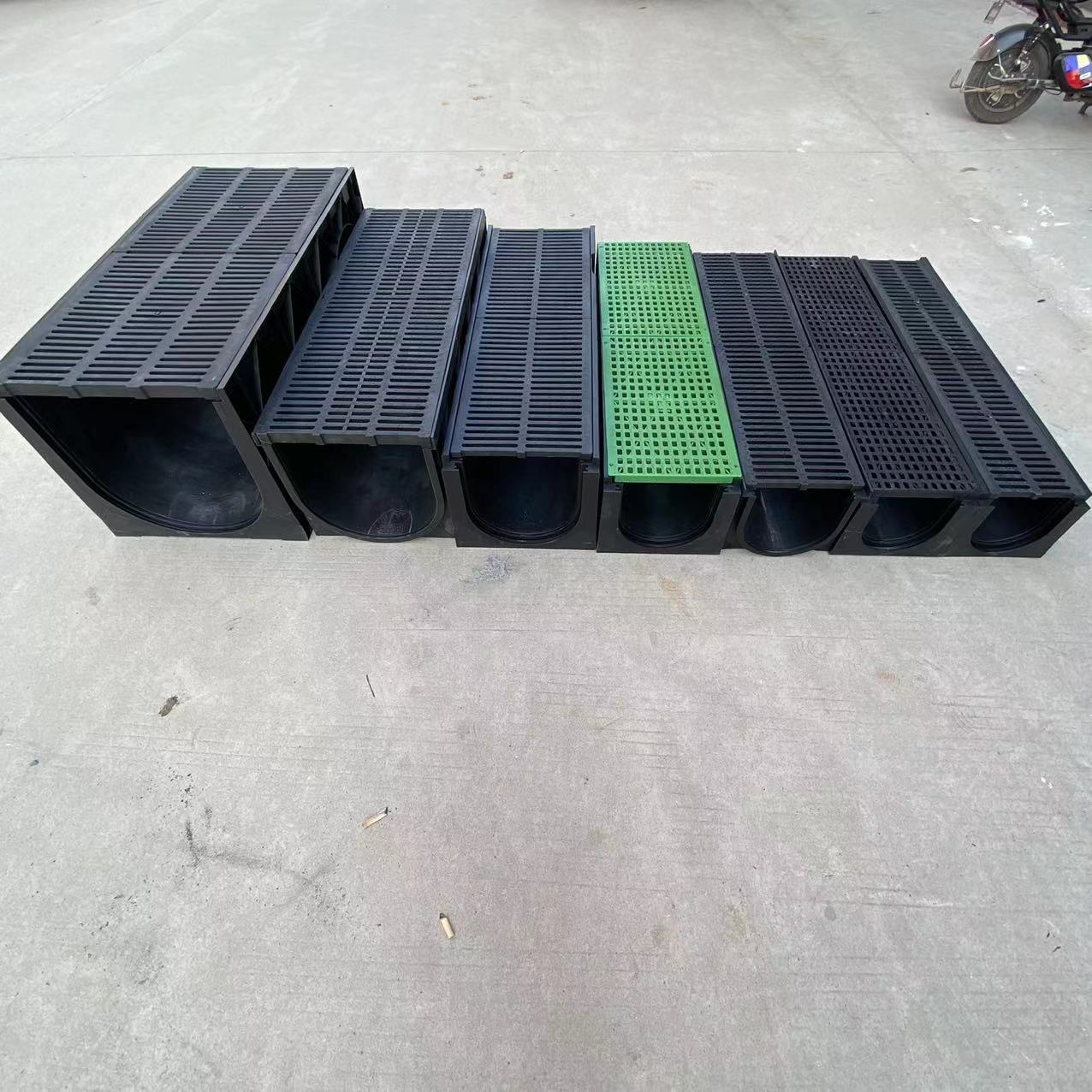 pe排水沟300*300u型塑料排水沟 hdpe成品线性排水沟 缝隙式盖板-阿里