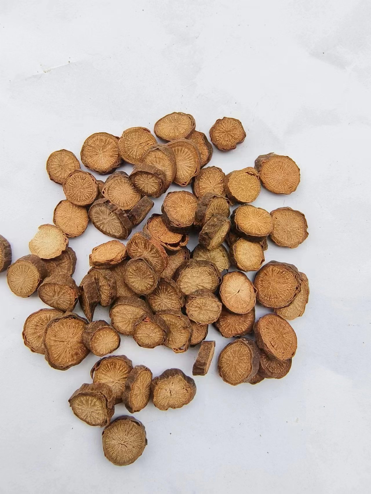 赤芍 京赤芍统片 市场主流 质量好 价格低 产地 内蒙古自治区