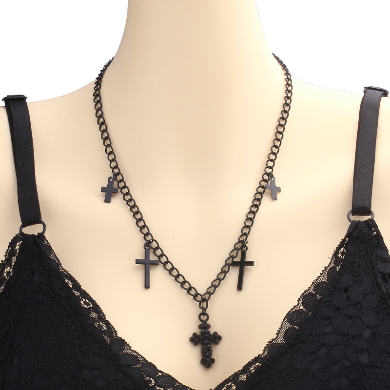 欧美跨境饰品 暗黑系枪黑十字架星星多层choker项链元素吊坠项饰