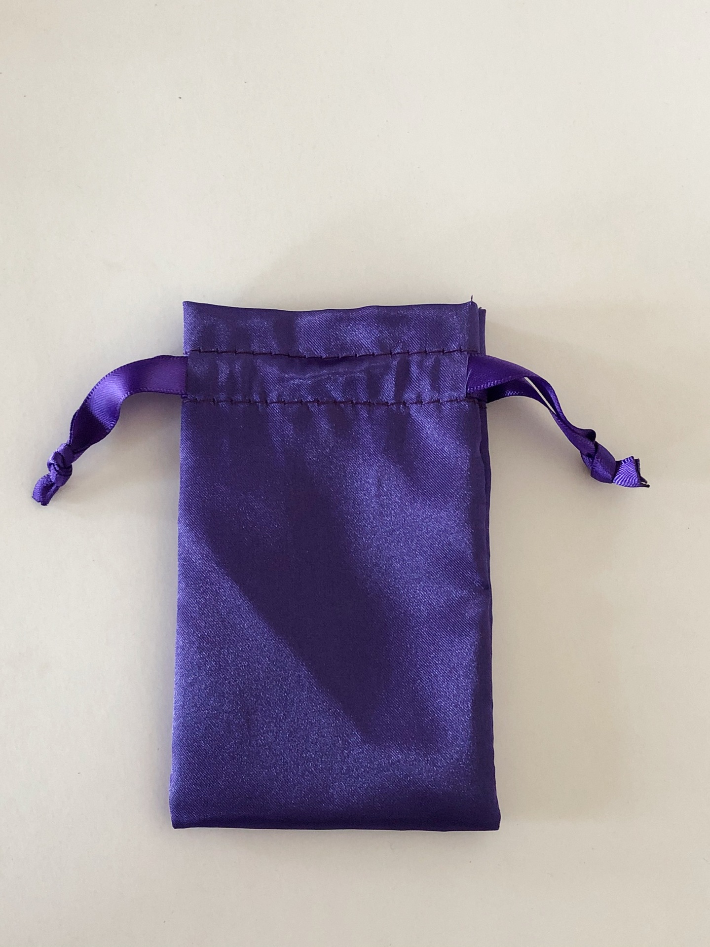 加厚色丁布流苏束口袋 仿丝绸假发收纳袋可 定购过胶绸缎布包装袋