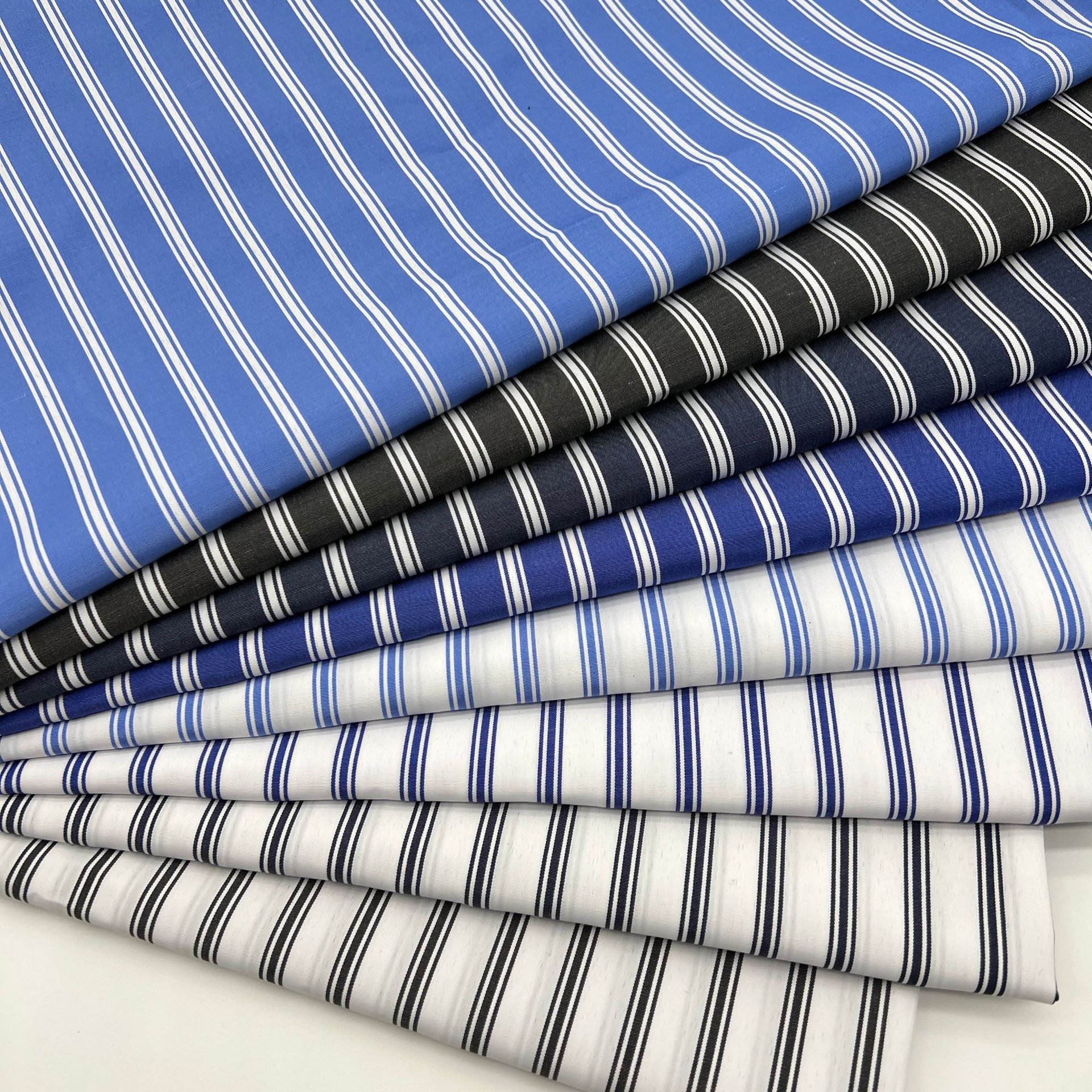 夏季连衣裙旗袍时装平纹色织条子布料全涤衬衫梭织面料工厂批发