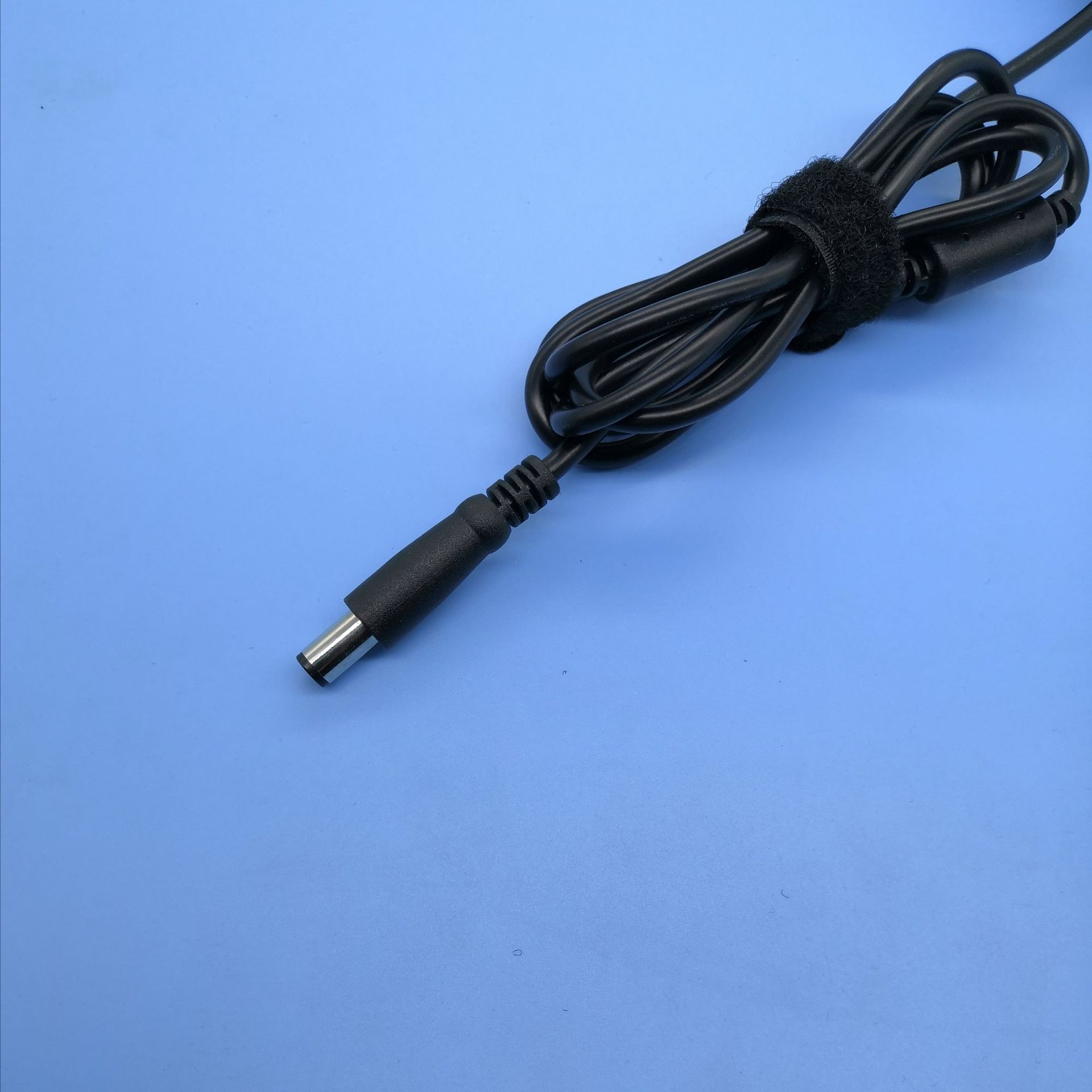 适用于戴尔de19.5v3.34a笔记本电源适配器65w充电器接口7.4*5.0针
