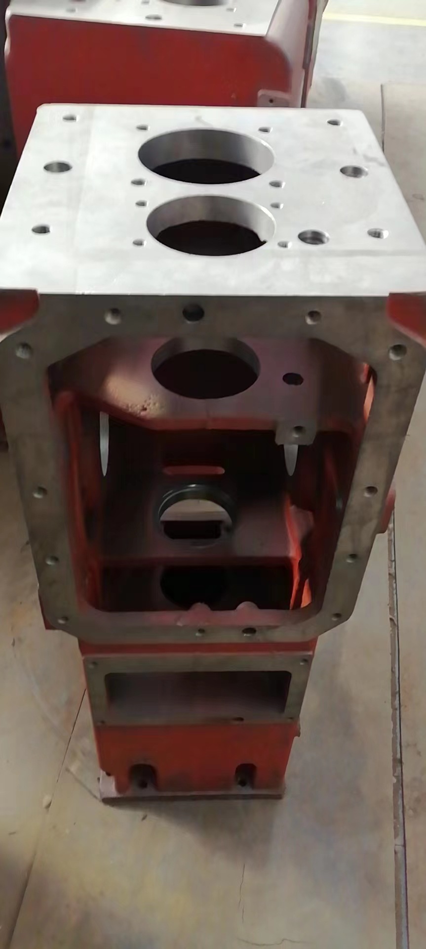 洛阳博马1004拖拉机变速箱壳体 后桥箱体 洛阳拖拉机厂家发货