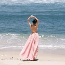 法式三亚甜美拍照海边度假女夏季小众设计感长裙连衣裙沙滩裙子