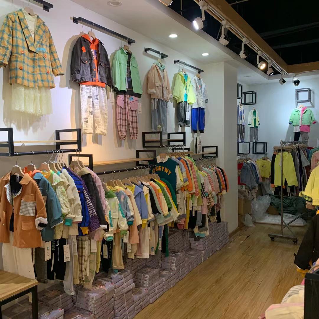 2021新款巴拉巴拉品牌折扣童装尾货一手货源批发直播实体店货源