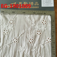 EG-1901009    60609088精梳棉盘绳打孔绣花布 花边 镂空绣