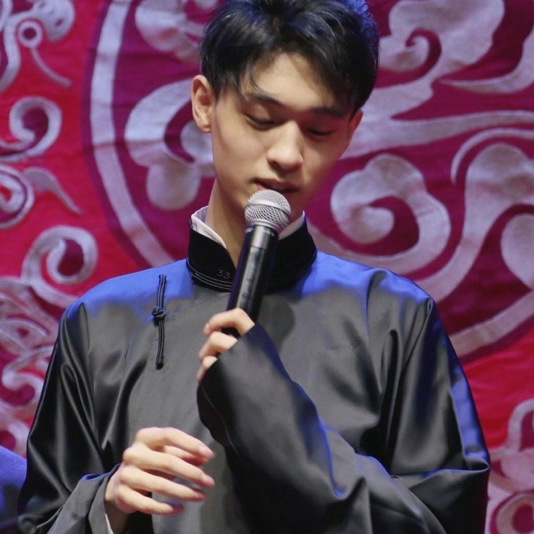 秦霄贤同款相声大褂 德云华服 女生大褂中国风长袍马褂伴郎服