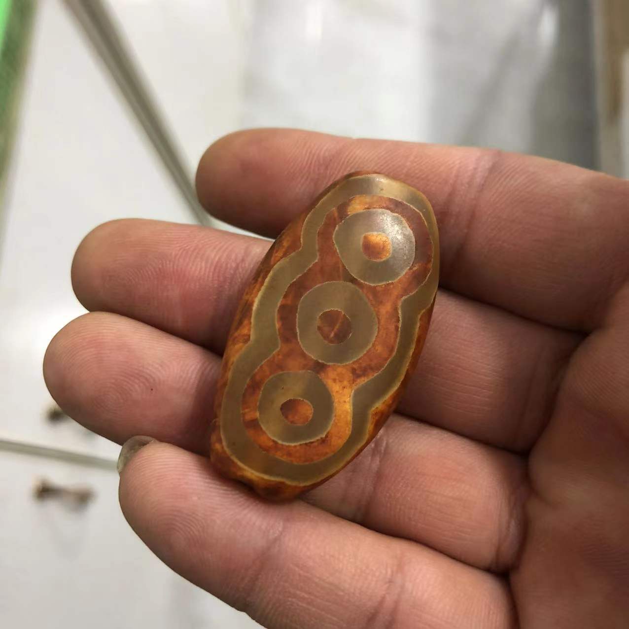 藏传玛瑙六眼风化龙纹老天珠散珠长筒珠吊坠毛衣链玉坠