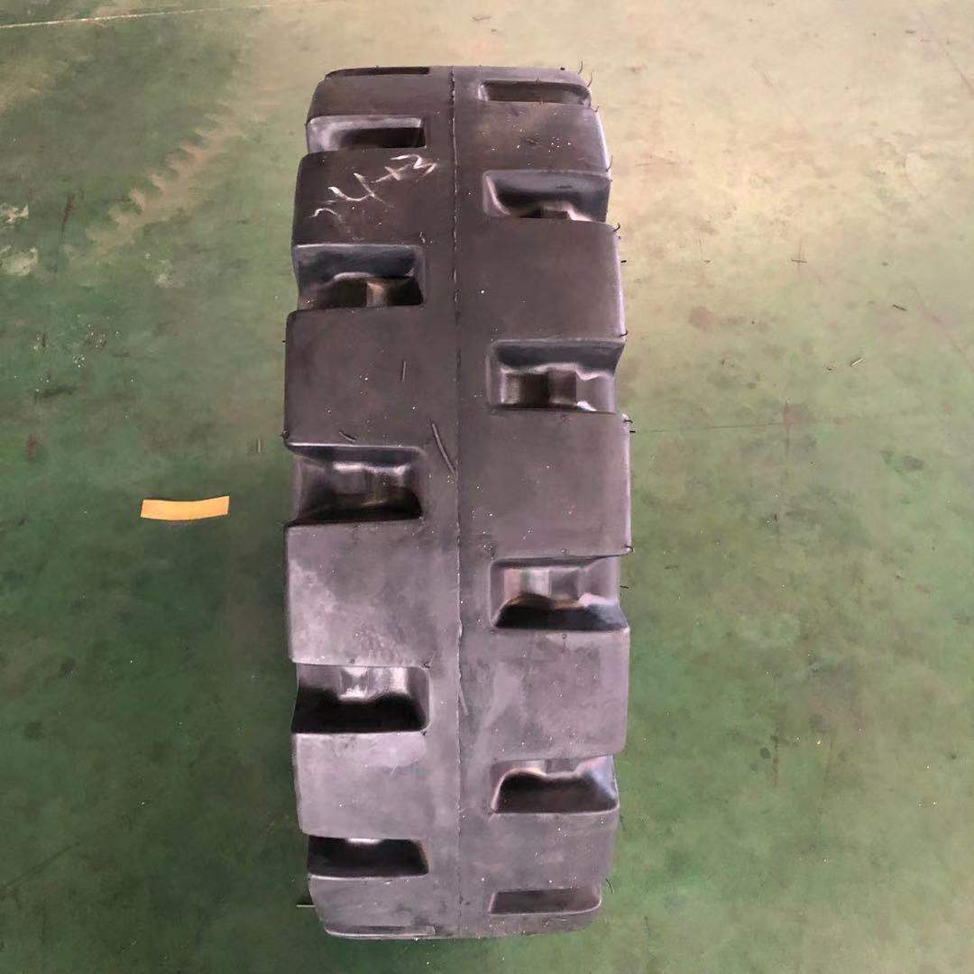 小型装载机轮胎825-16 1200-16 14/90-16 20.