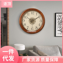 爱时达实木圆形挂钟家用客厅复古美式钟表时尚大气静音挂墙时钟