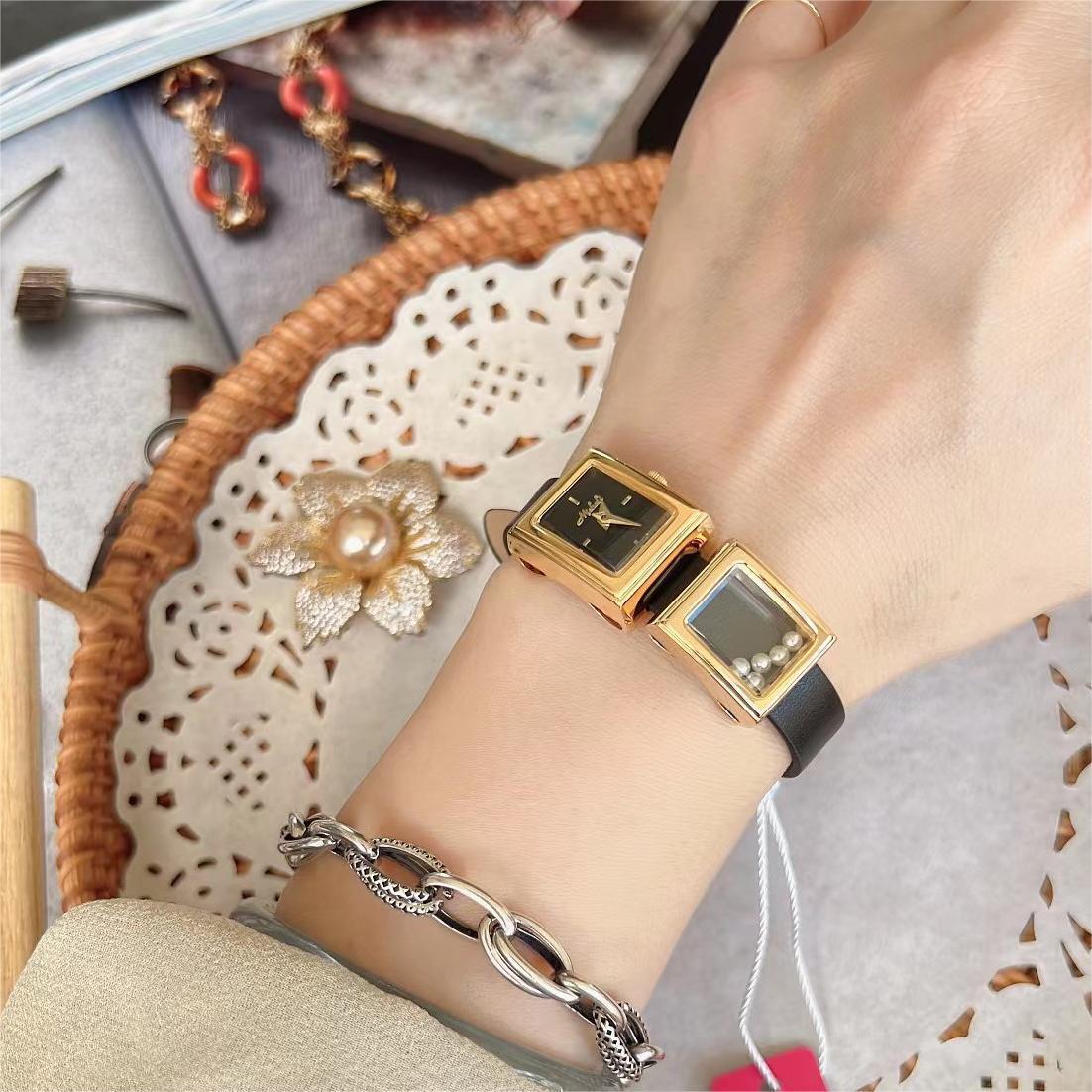 抖音爆款概念设计小香风方形网红流沙珍珠女士手表-阿里巴巴