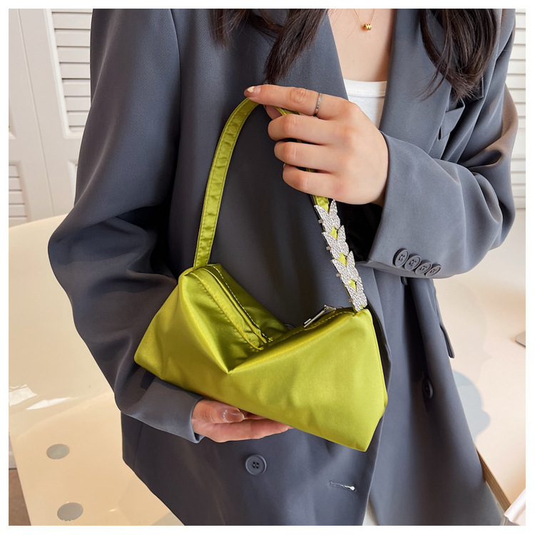 Trendy Women's Bags Niche Dinner Silk Shoulder Bag New Fashion Diamond Butterfly Trendy Portable Underarm Bag