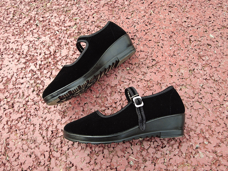 常年四季款女鞋黑一带中老年布鞋聚氨酯底坡跟礼仪酒店舞蹈工作鞋