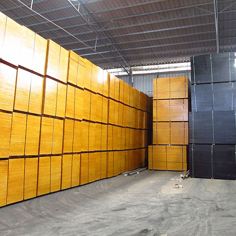 供应8层120工地木工红板 9层130建筑覆膜板清水木板大量供应