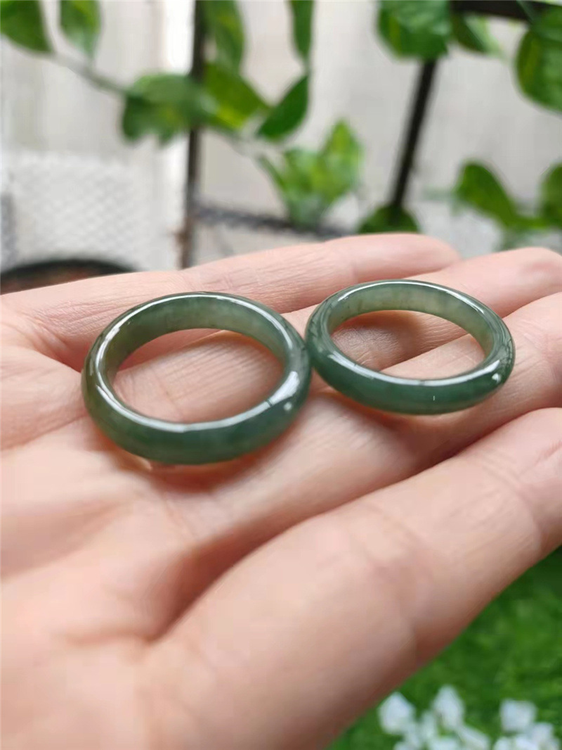 玉器缅甸翡翠戒圈男女情侣款翠玉a货油青翡翠戒指 玉石翡翠指环