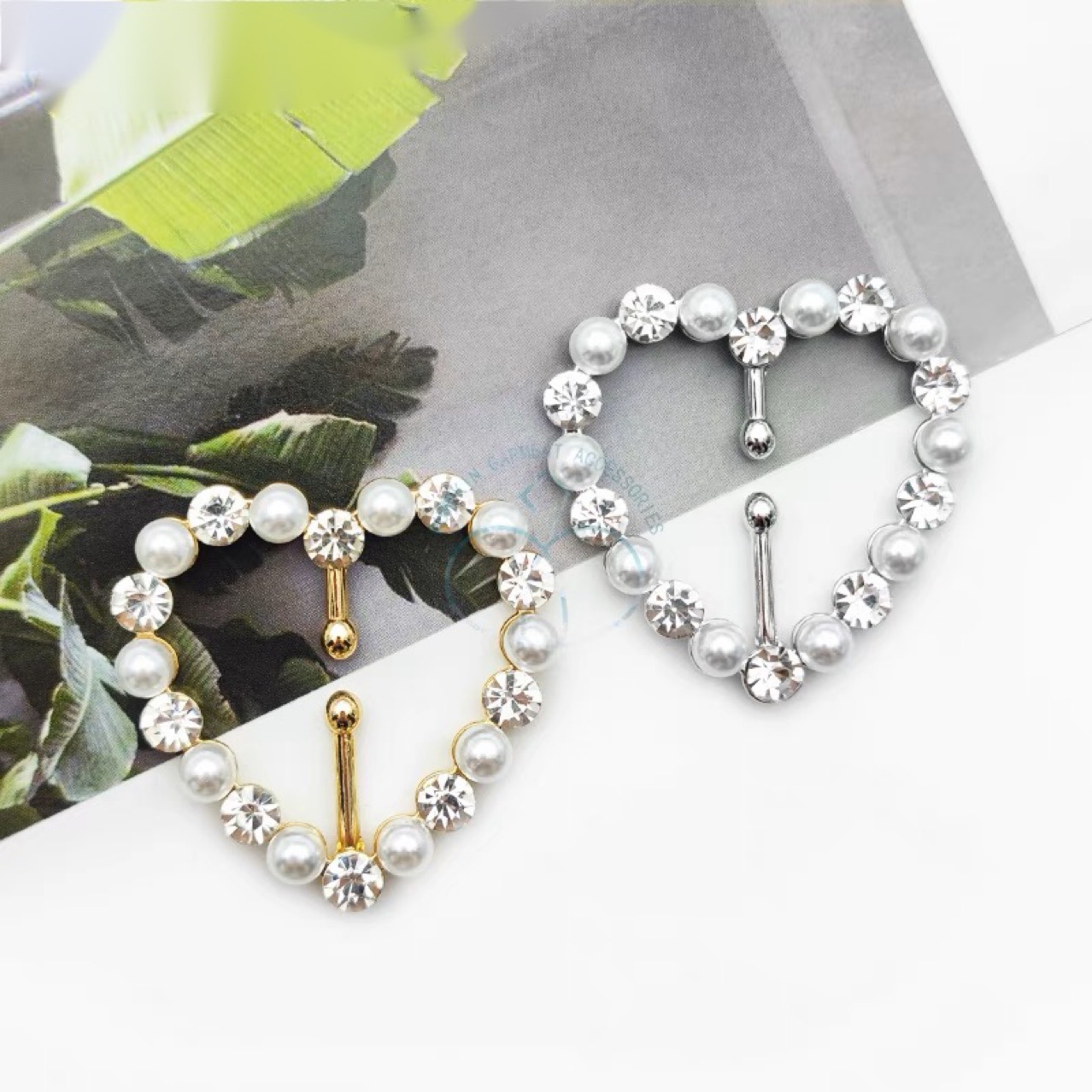 Heart-Shaped Metal Buckle Adjustable Buckle Heart-Shaped Trench Coat Belt Retaining Ring All-Match Pearl Decoration Clothes and Bags Accessories