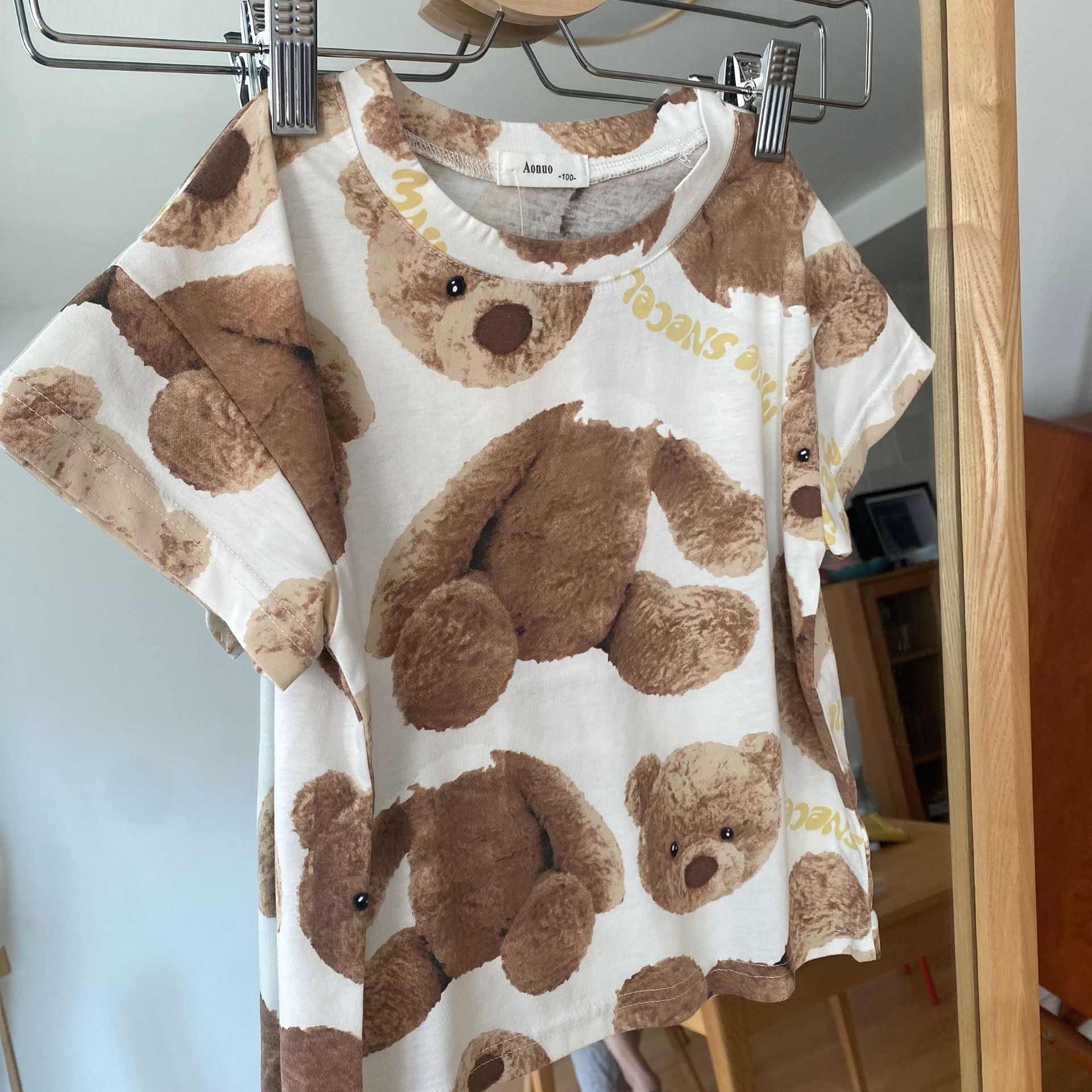 2022新款实拍童装韩版小熊图案纯棉t恤