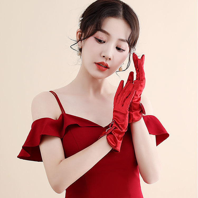 弹力缎优雅婚纱敬酒晚礼服手套韩式短款蕾丝蝴蝶结婚秀禾酒红黑色