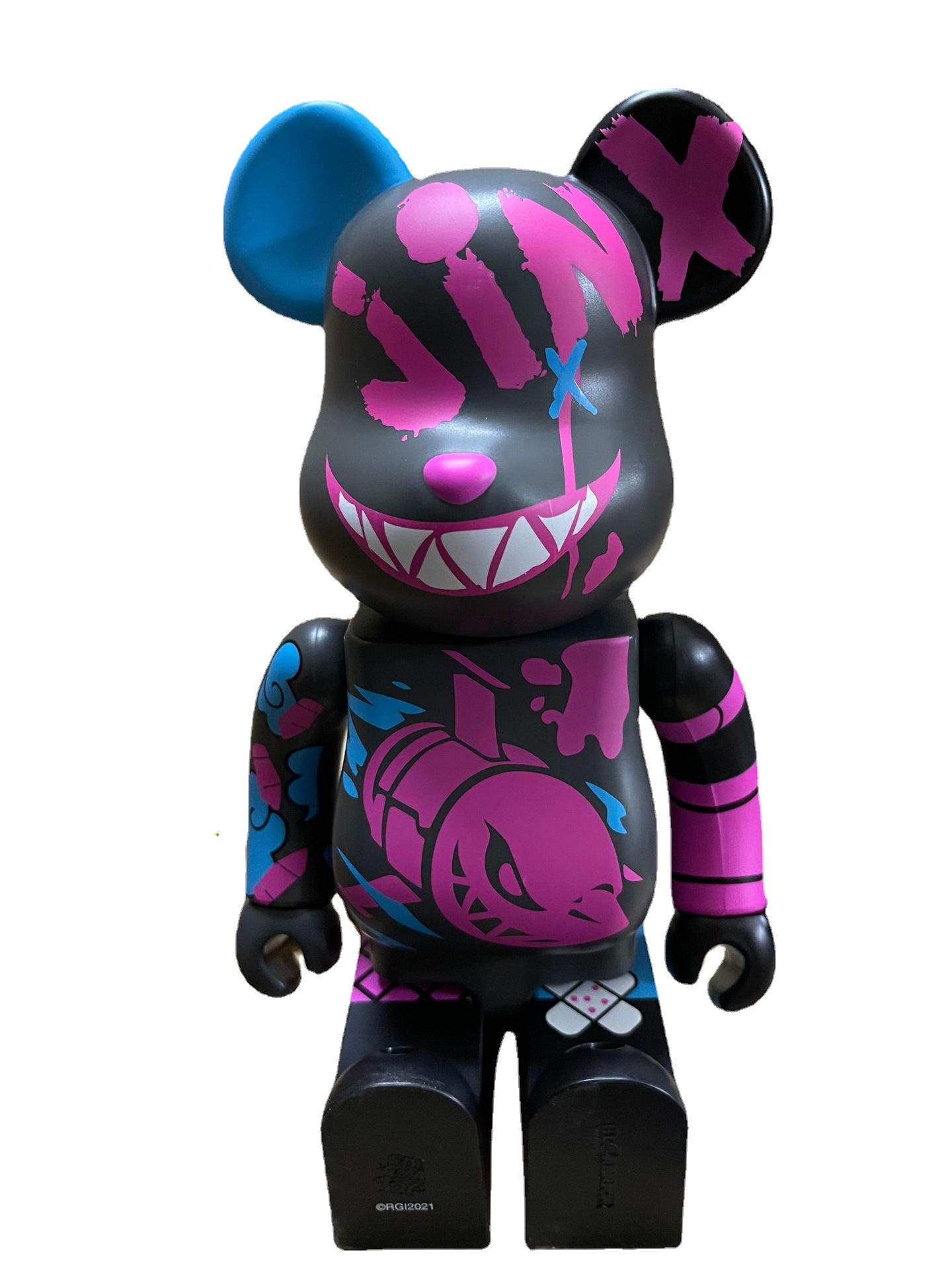 bearbrick8代巴斯奎金克联名edg冠军同款熊积木熊暴力熊400%-阿里巴巴