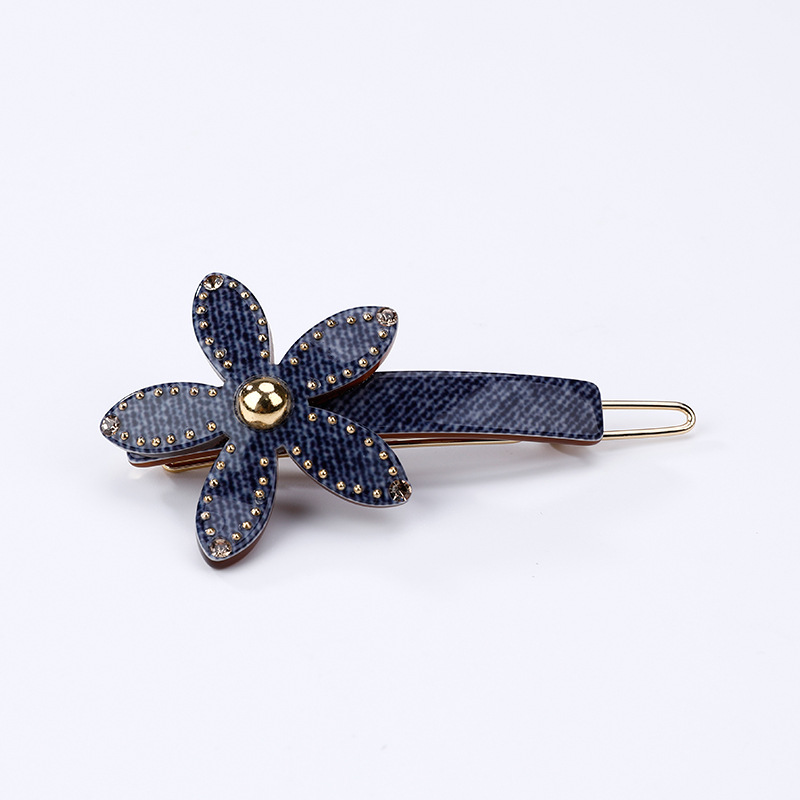 一字卡花朵图片