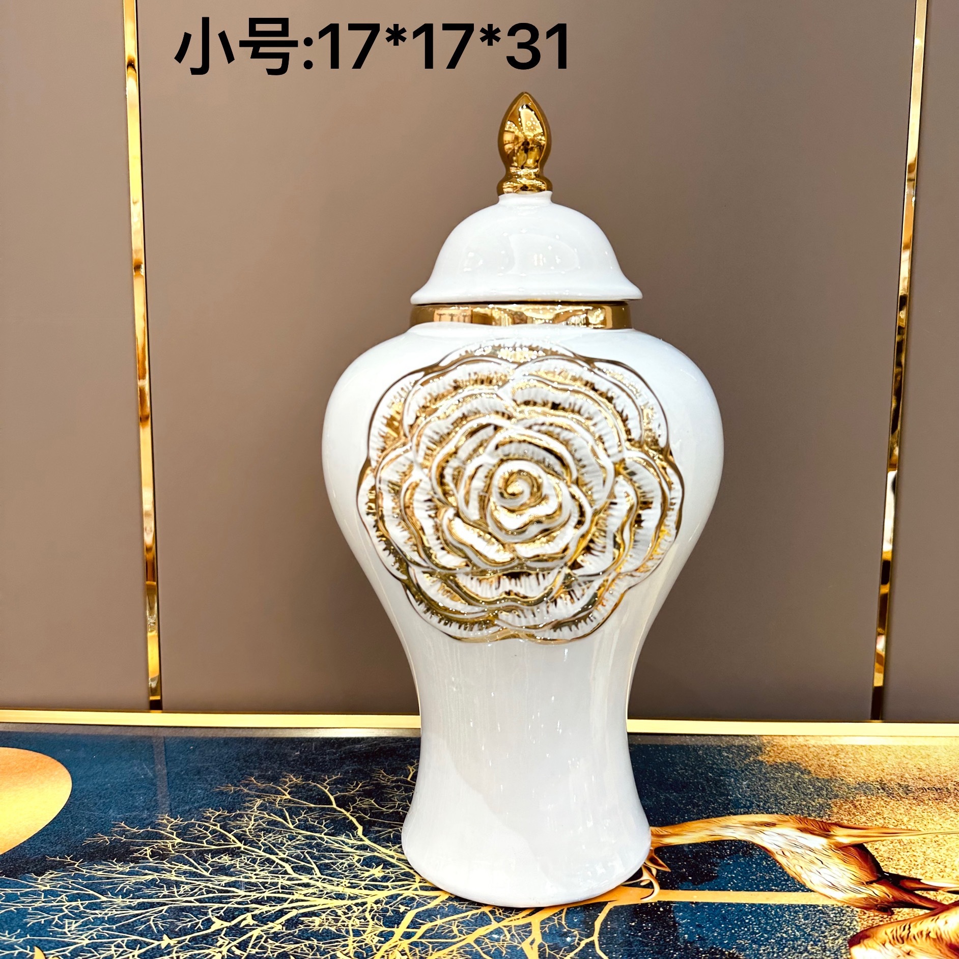 European-Style Electroplated Gold Ceramic Hat-Covered Jar Vase Decoration Light Luxury Crafts Model Room Soft Decoration Entrance Decoration