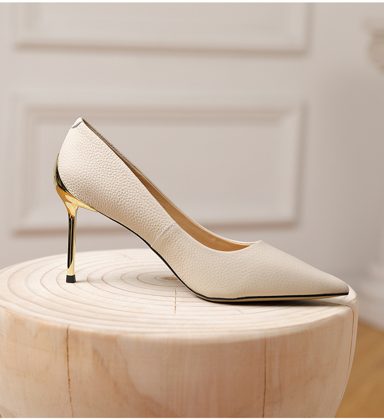 尖头时尚气质高跟鞋女2022年春季新款浅口金属细跟牛皮时装单鞋女