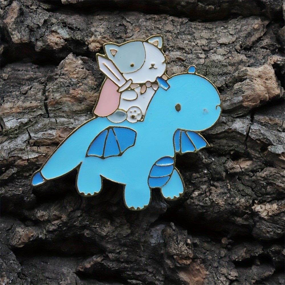 丽煌热卖卡通猫咪勇士动漫精灵小水龙徽章胸针时尚情侣可爱别针