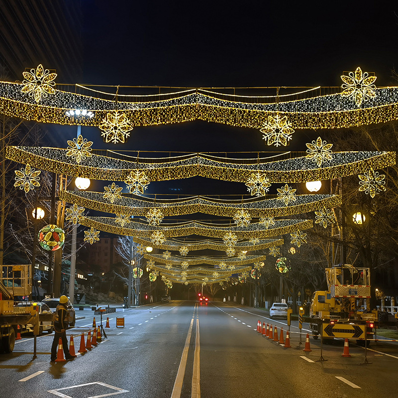 订制灯带铁艺led图案灯跨街灯光节造型平面装饰亮化小品灯过街灯