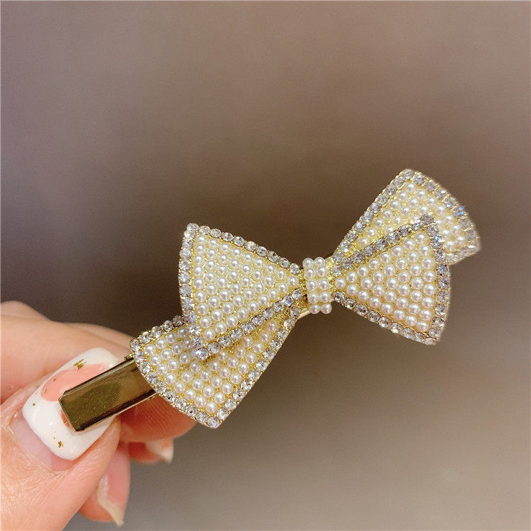 Spring New Cute with Diamonds Pearl Bow Barrettes Word Clip Bang Clip Barrettes Fresh