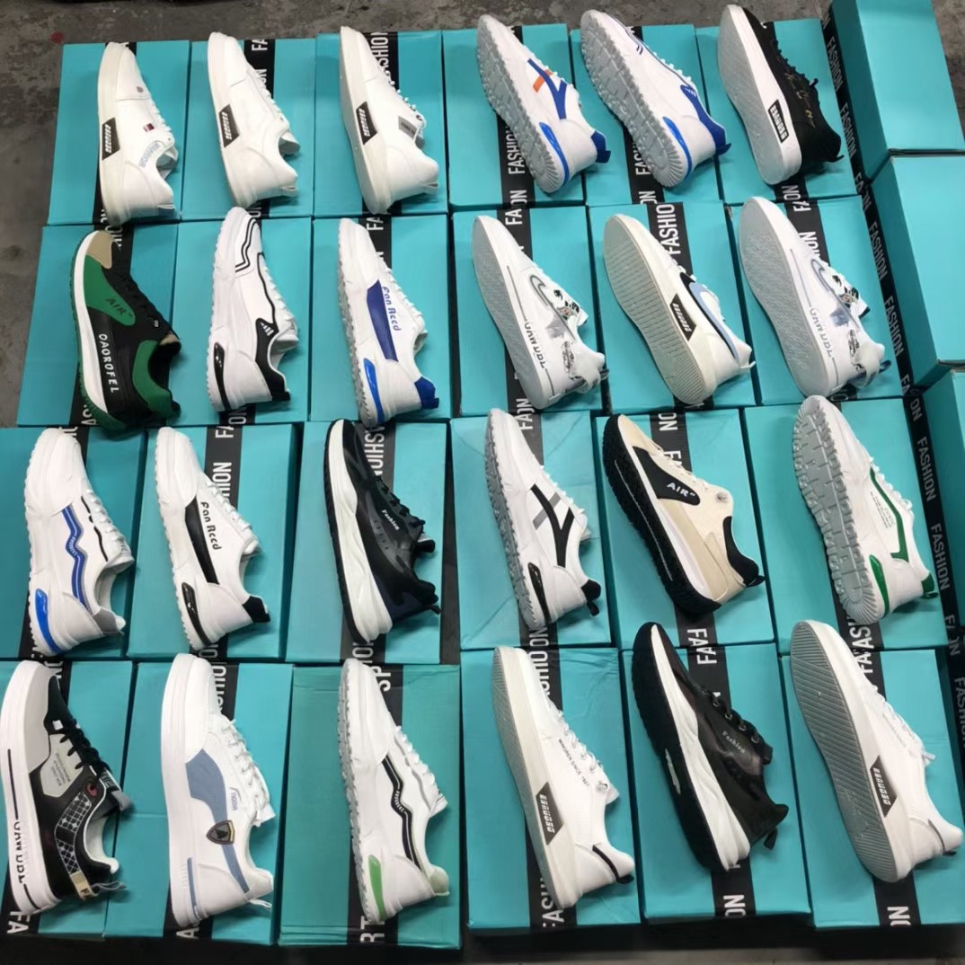 2024休闲系带男鞋学生潮流爆款男板鞋一手货源地摊夜市大甩卖男鞋