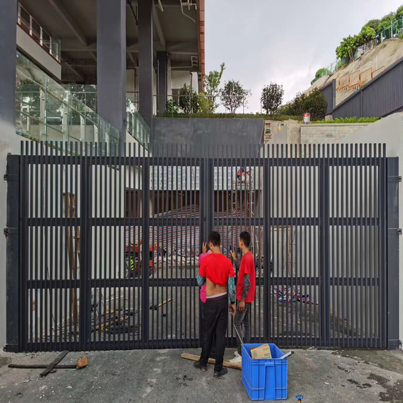 学校焊接铁艺大门  可来图定制各种造型大门 可遥控自动转弯大门