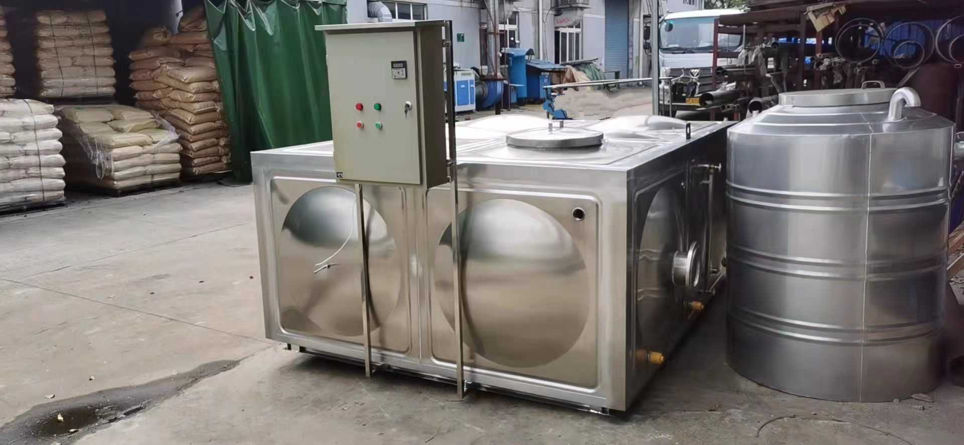 新品上市 方形电加热水箱 圆形保温水箱 加厚支持定制