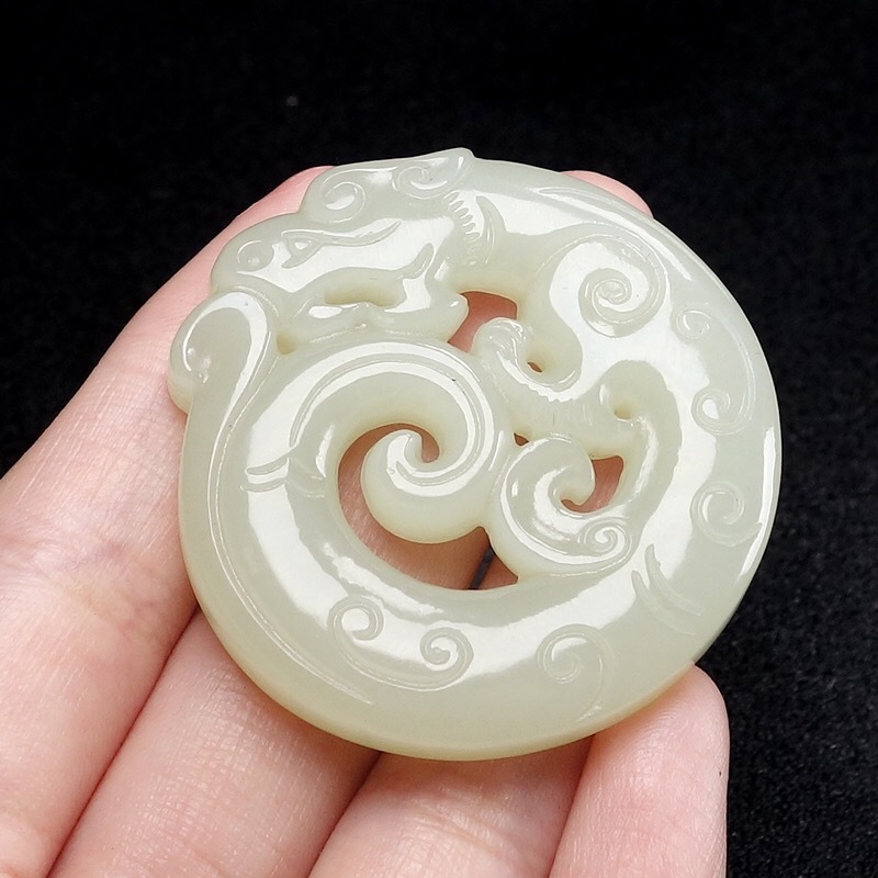 新疆和田玉青玉仿古龙玉佩和田白玉缕空招财古龙玉壁碧玉挂件吊坠